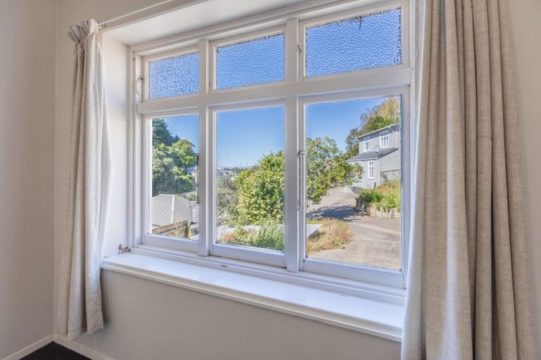 Photo of property in 7 Smale Terrace, Hospital Hill, Napier, 4110