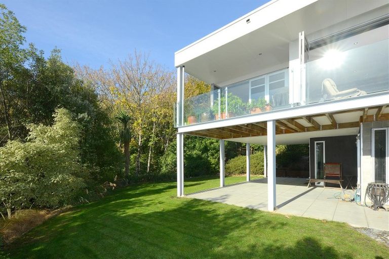 Photo of property in 30 Overdale Drive, Cashmere, Christchurch, 8022