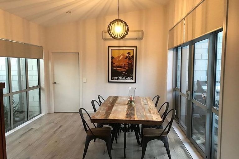 Photo of property in 33 Kanuka Road, Hobsonville, Auckland, 0616