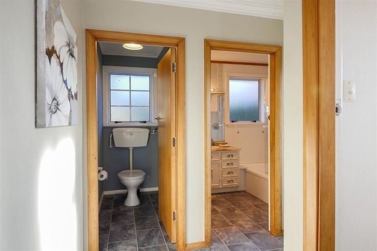 Photo of property in 52 Stephen Street, Halfway Bush, Dunedin, 9010