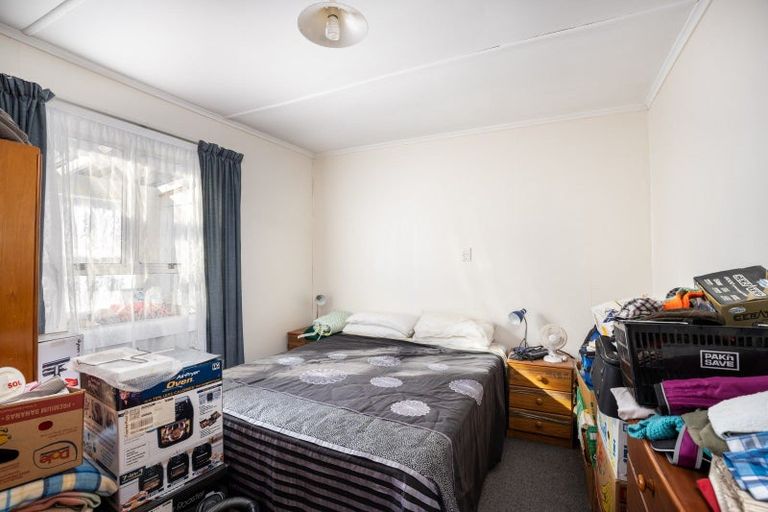 Photo of property in 42 Seymour Street, Waitara, 4320