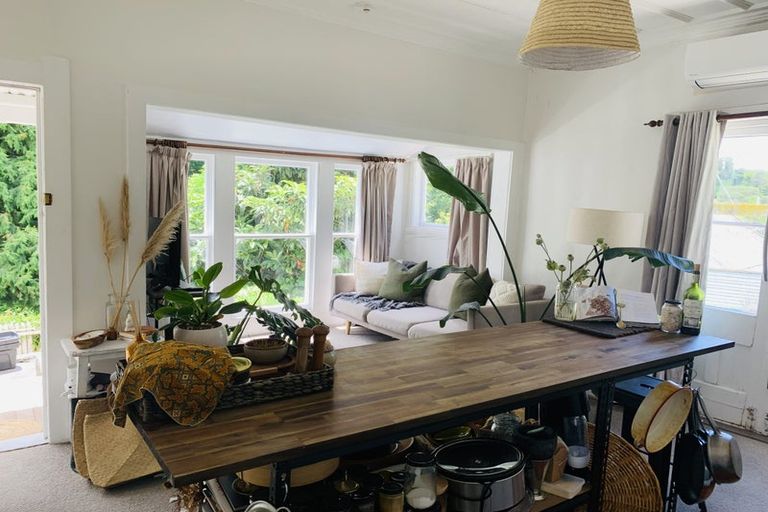 Photo of property in 9-9a Spencer Road, Hospital Hill, Napier, 4110