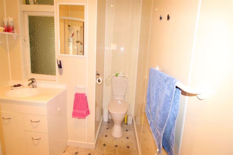 Photo of property in 40 Grasmere Street, Waimataitai, Timaru, 7910