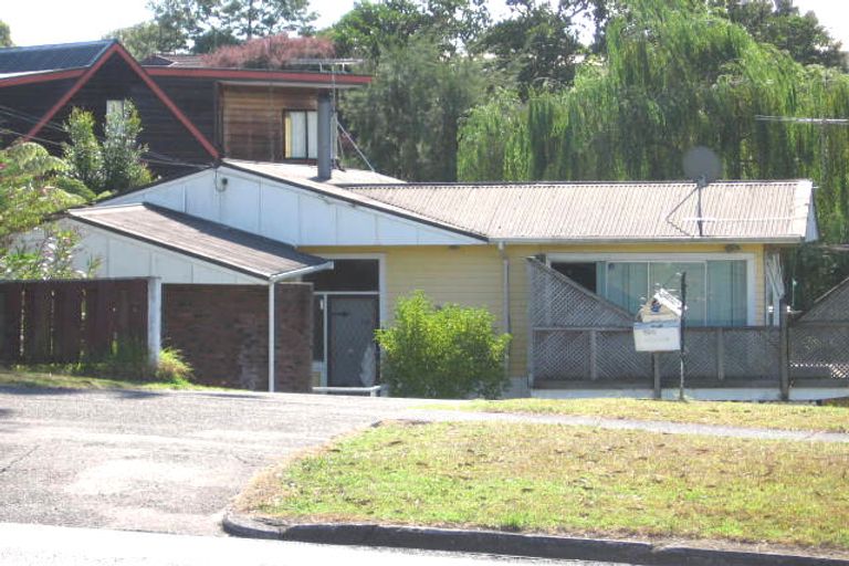 Photo of property in 105 Seabrook Avenue, New Lynn, Auckland, 0600