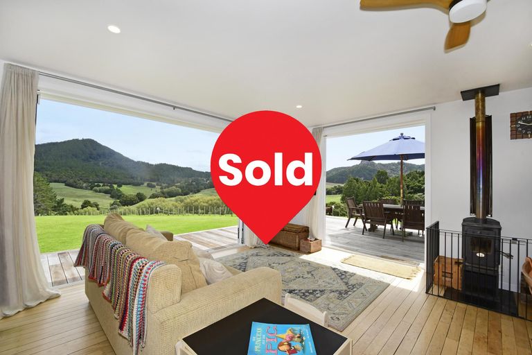 Photo of property in 280c Baldrock Road, Kaiwaka, Maungaturoto, 0587