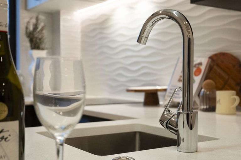 Photo of property in 73d Salamanca Road, Sunnynook, Auckland, 0620