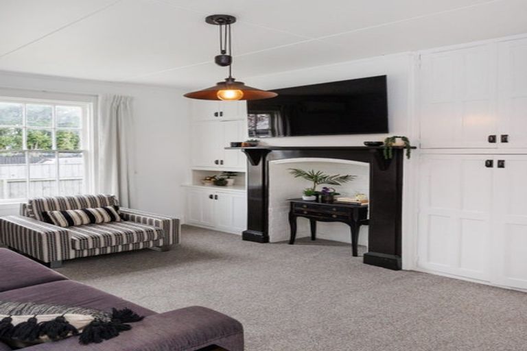 Photo of property in 70 Milson Line, Milson, Palmerston North, 4414