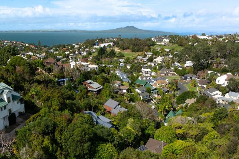 Photo of property in 6 Gannet Point, Rothesay Bay, Auckland, 0630