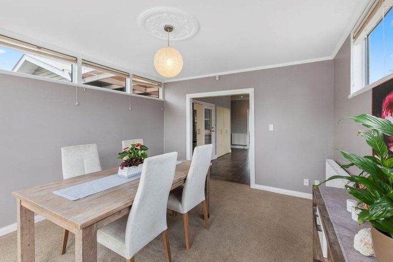 Photo of property in 8 Brasell Street, Fairfield, Lower Hutt, 5011