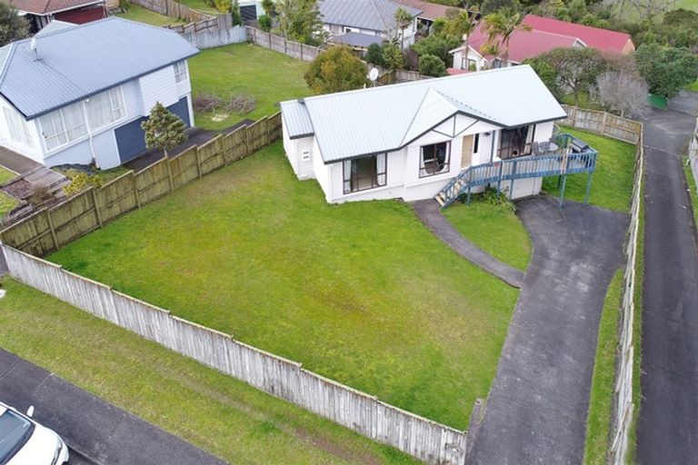 Photo of property in 7 Miriam Corban Heights, Henderson, Auckland, 0612