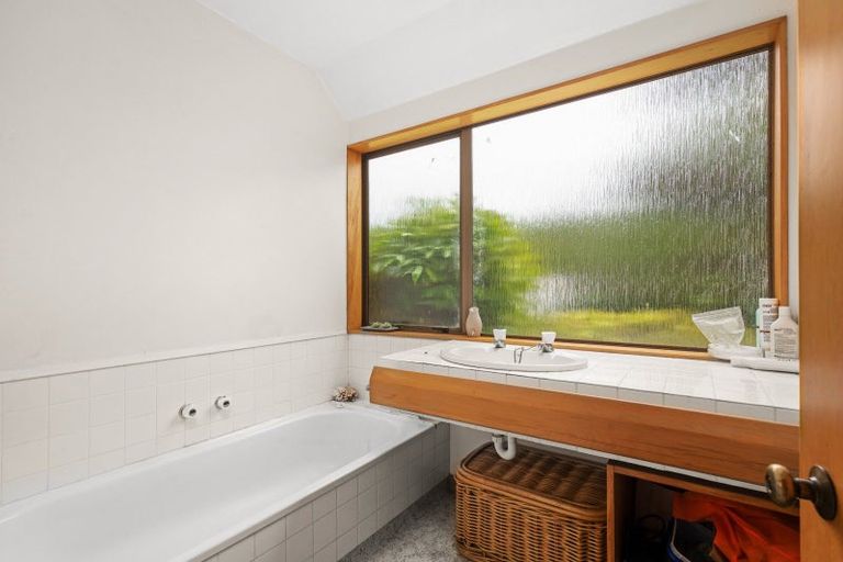 Photo of property in 72 Waikerikeri Valley Road, Springvale, Alexandra, 9391