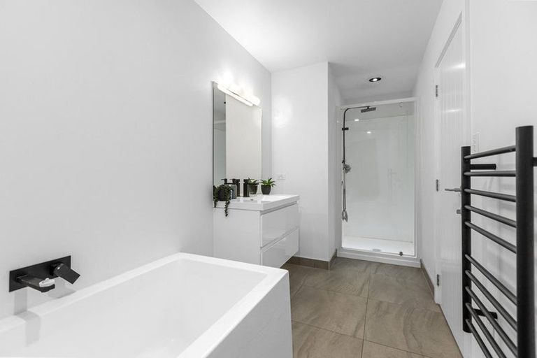 Photo of property in 27 Greenvale Place, Welcome Bay, Tauranga, 3112