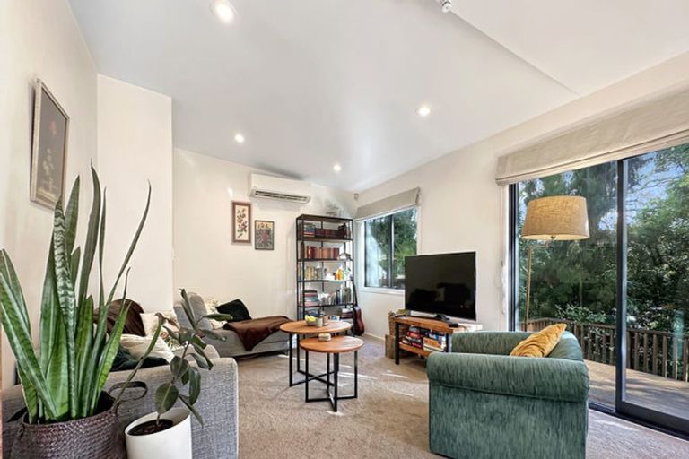 Photo of property in 2/78 Queenstown Road, Onehunga, Auckland, 1061