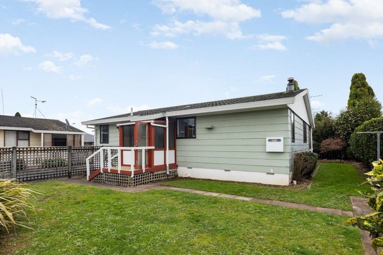 Photo of property in 28 Roy Street, Nawton, Hamilton, 3200