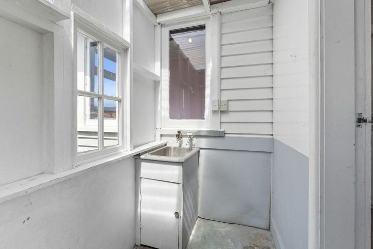 Photo of property in 270a Rangiuru Road, Otaki, 5512