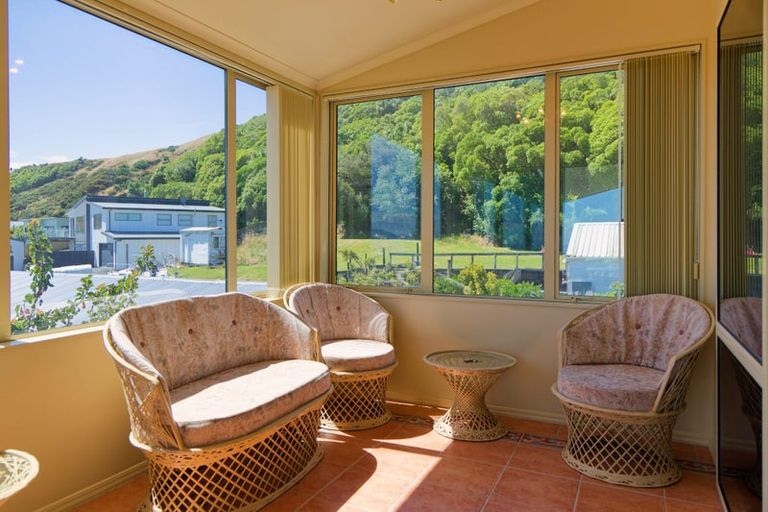 Photo of property in 36 Kotare Place, South Bay, Kaikoura, 7300