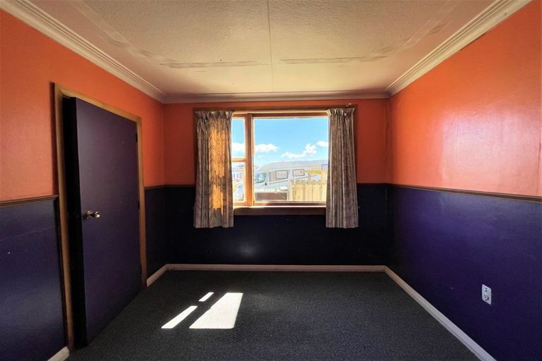 Photo of property in 18 Barnego Road, Balclutha, 9230