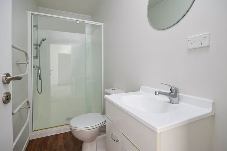 Photo of property in 325/26 Morningside Drive, Morningside, Auckland, 1025