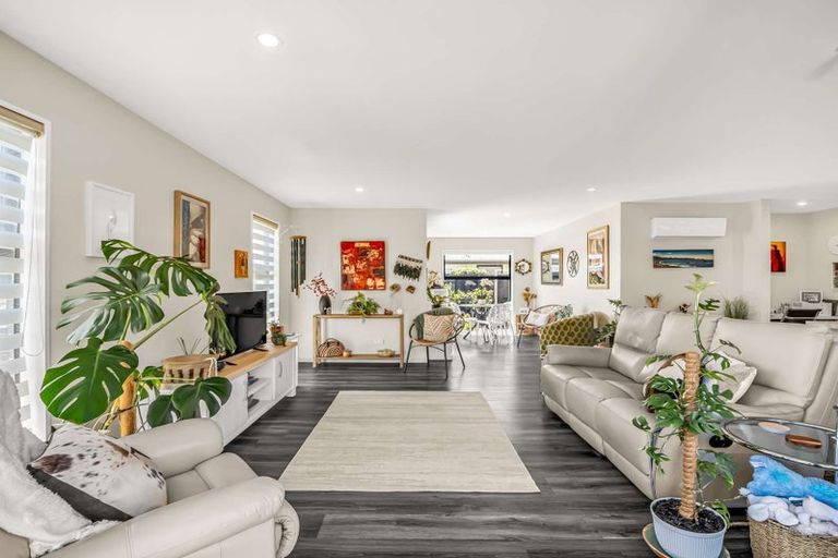 Photo of property in 30 Kawari Drive, Pegasus, 7612