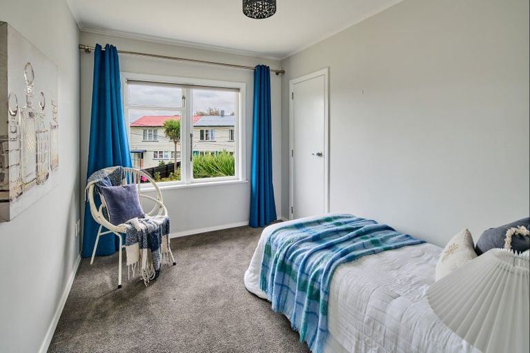 Photo of property in 7 Whakataki Grove, Waiwhetu, Lower Hutt, 5010