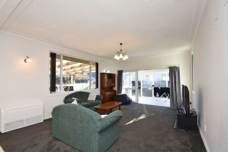 Photo of property in 94 Ward Street, Waverley, Invercargill, 9810