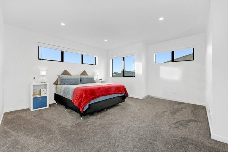 Photo of property in 32 Jabal Crescent, Totara Park, Auckland, 2105