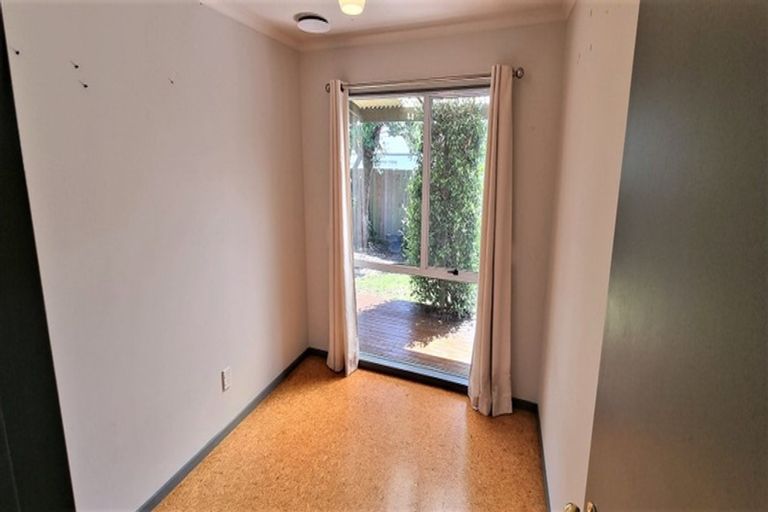 Photo of property in 2/770a Gloucester Street, Avonside, Christchurch, 8061