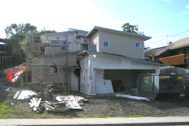 Photo of property in 49 Merriefield Avenue, Forrest Hill, Auckland, 0620