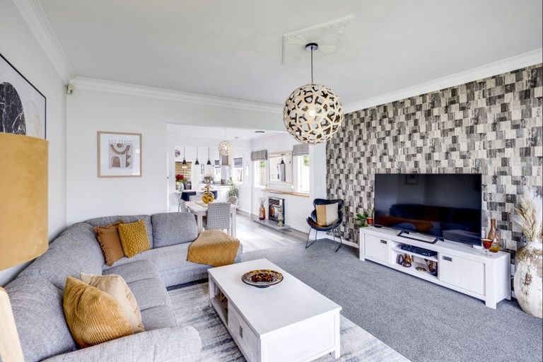 Photo of property in 27 Te Awa Avenue, Te Awa, Napier, 4110