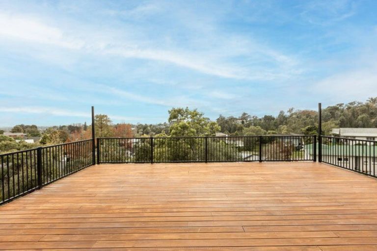 Photo of property in 29 Tauroa Road, Havelock North, 4130