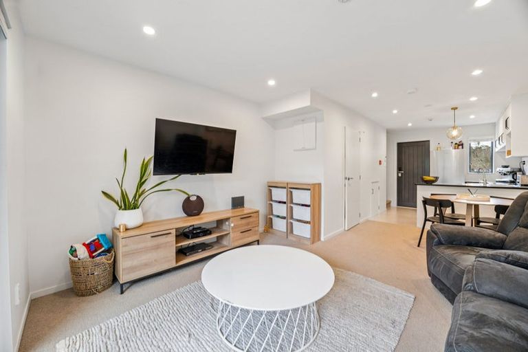 Photo of property in Rf202b, 17/18 Hewlett Road, Massey, Auckland, 0614