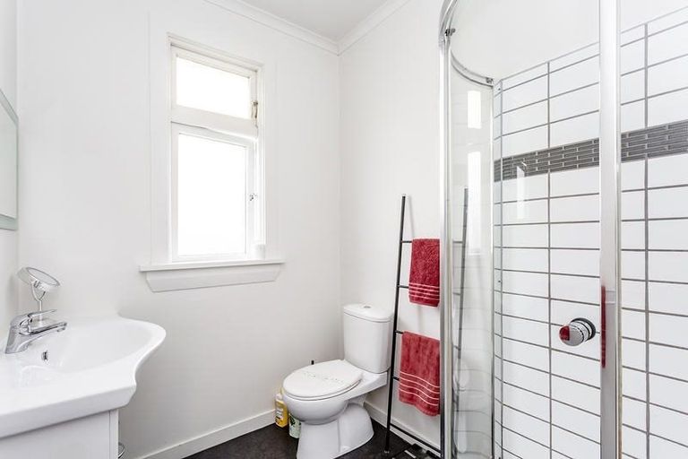 Photo of property in 39 Tahuna Road, Tainui, Dunedin, 9013