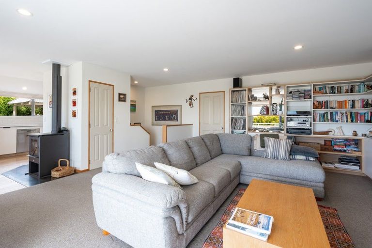 Photo of property in 7 Cresswell Place, Richmond, 7020