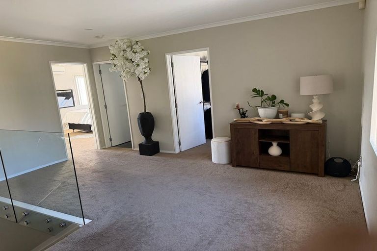 Photo of property in 813 Te Atatu Road, Te Atatu Peninsula, Auckland, 0610