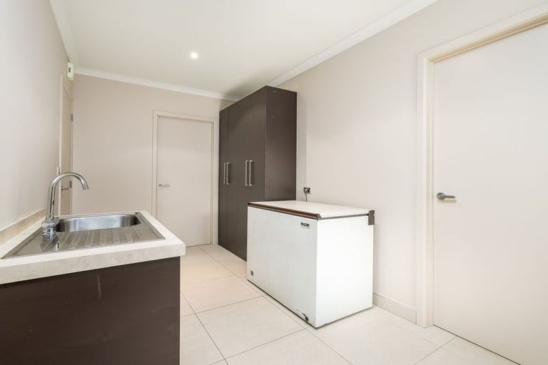 Photo of property in 238 Queen Street, Waimate, 7924