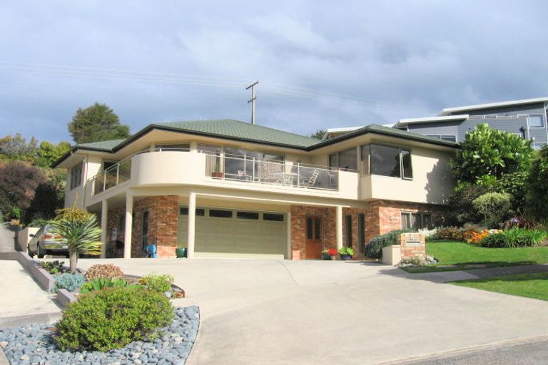 Photo of property in 117 Pacific View Drive, Whangamata, 3620