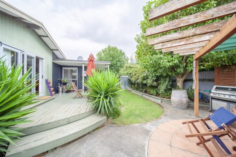 Photo of property in 13a Windsor Terrace, Taradale, Napier, 4112