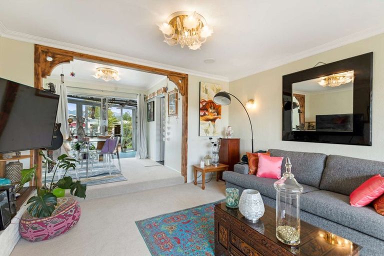 Photo of property in 35 Strathmore Avenue, Levin, 5510