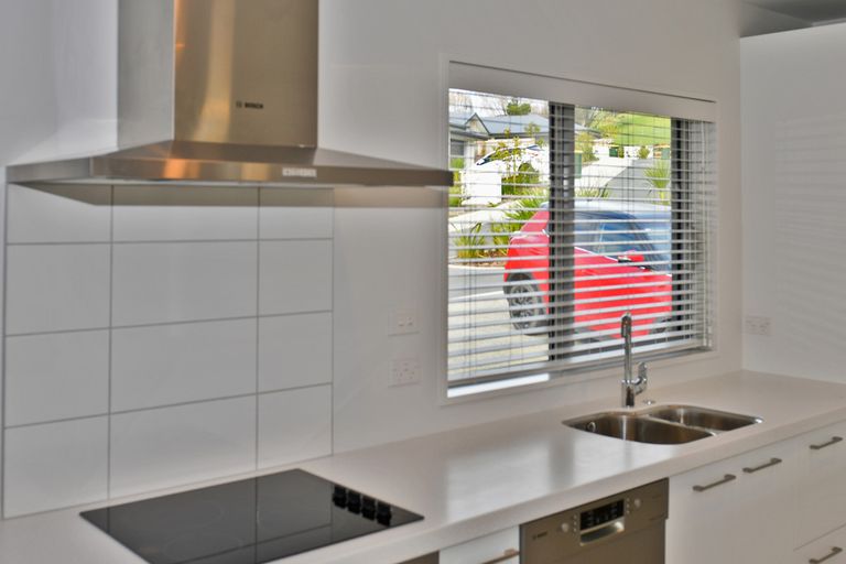 Photo of property in 30 Fairwater Road, Warkworth, 0910