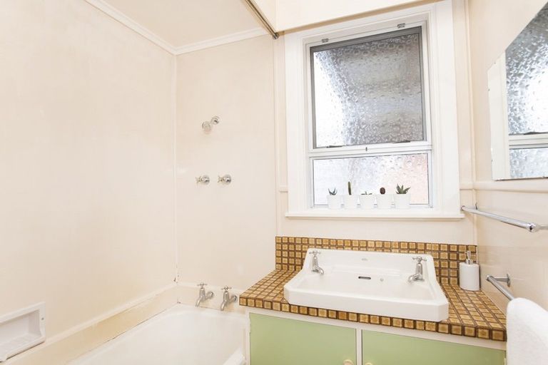 Photo of property in 15 Emily Street, Riverdale, Gisborne, 4010