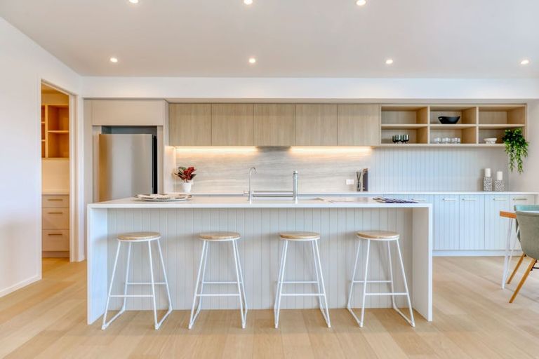 Photo of property in 23 Dorsal Close, Whitianga, 3510