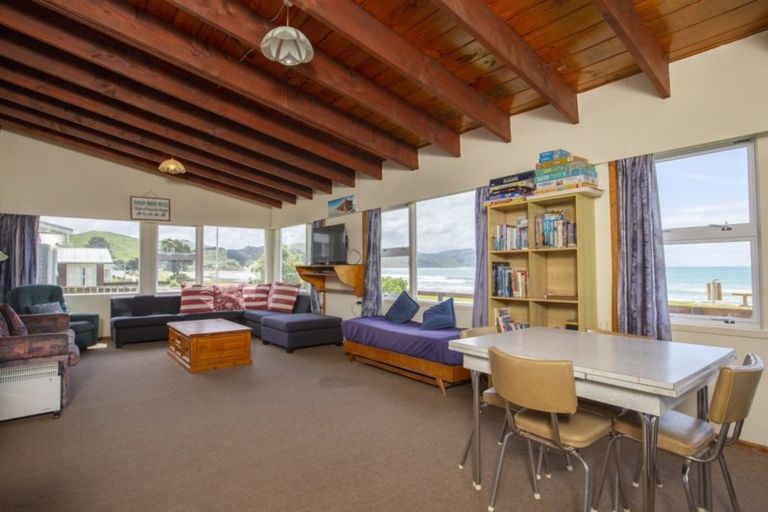 Photo of property in 98 Jetty Road, Castlepoint, Tinui, 5889