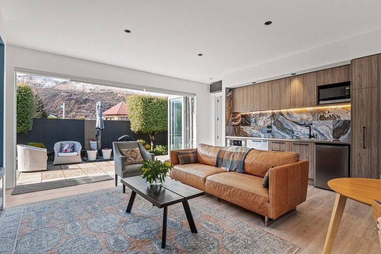 Photo of property in 97 Cotter Avenue, Arrowtown, 9302