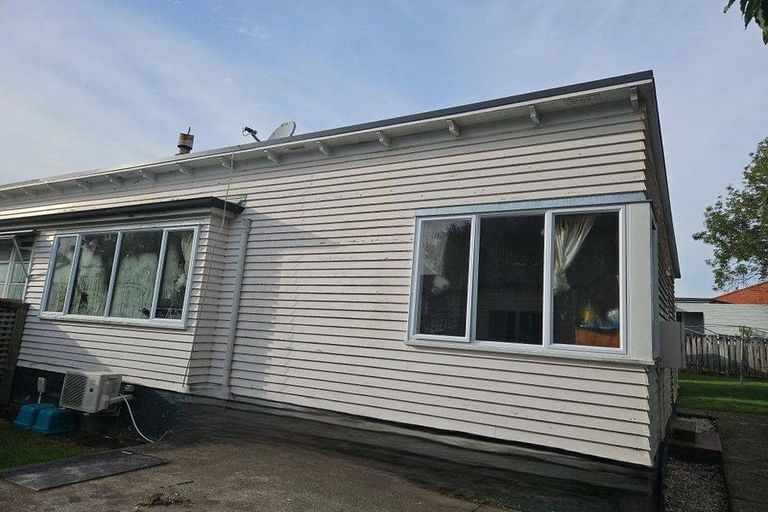 Photo of property in 2 Bledisloe Terrace, Hamilton East, Hamilton, 3216