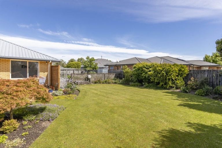 Photo of property in 16 Chamberlain Lane, Rangiora, 7400