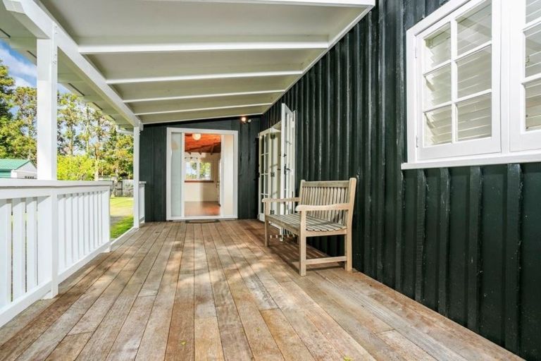 Photo of property in 16 Waitoki Road, Waitoki, Kaukapakapa, 0871