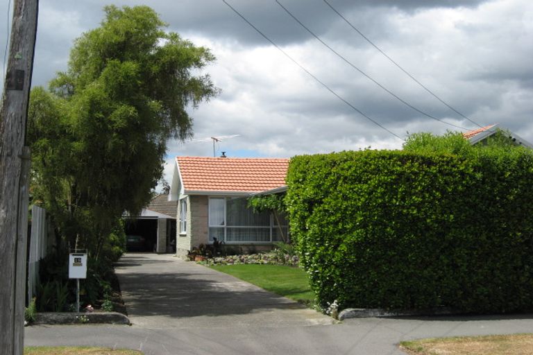 Photo of property in 18 Everest Street, Burnside, Christchurch, 8053