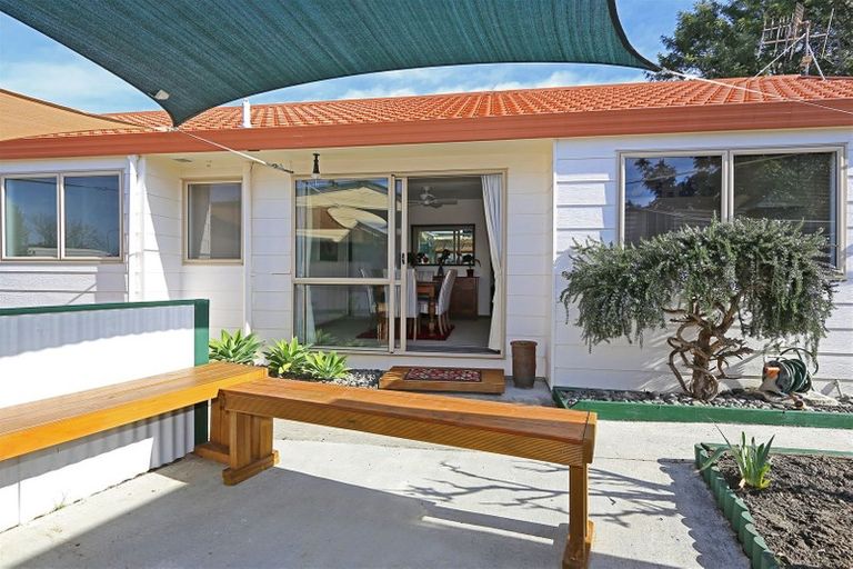 Photo of property in 26 Glamorgan Avenue, Tamatea, Napier, 4112