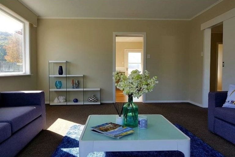 Photo of property in 5a Rex Street, Miramar, Wellington, 6022