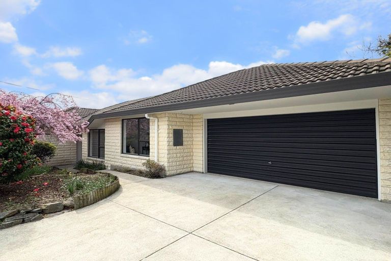 Photo of property in 8 Smartlea Street, Hoon Hay, Christchurch, 8025